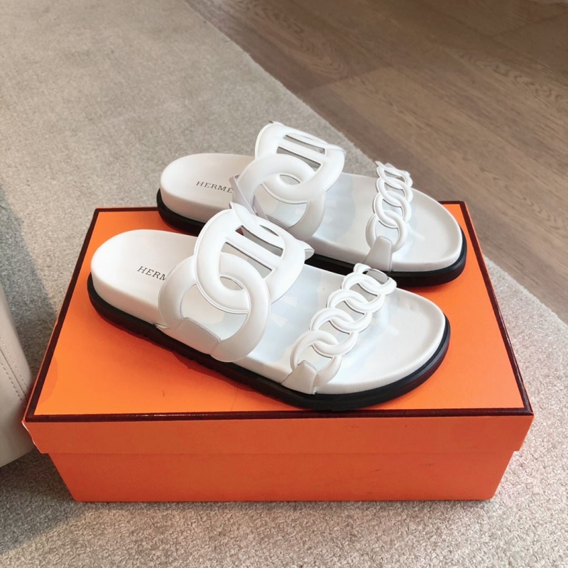 H**mes slippers